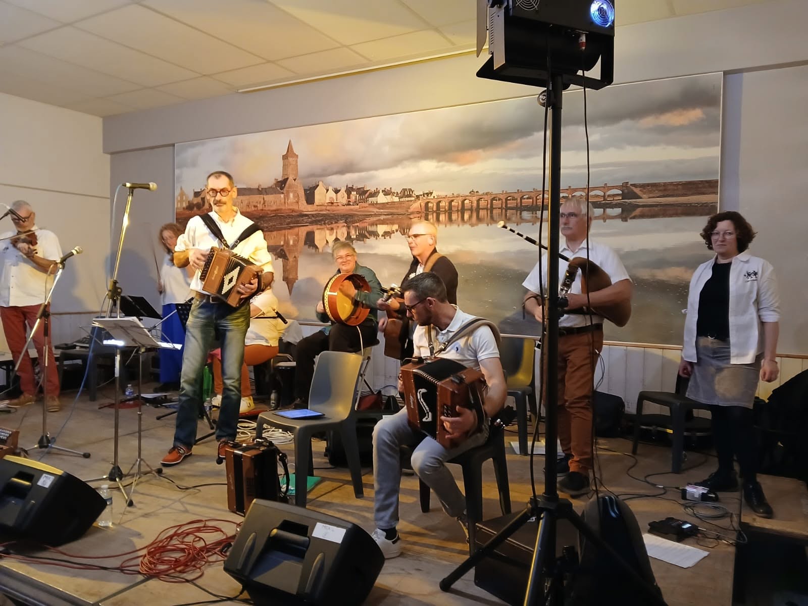 Bal Folk Portbail